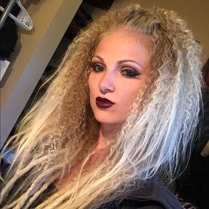 Meet your Posher, Serene